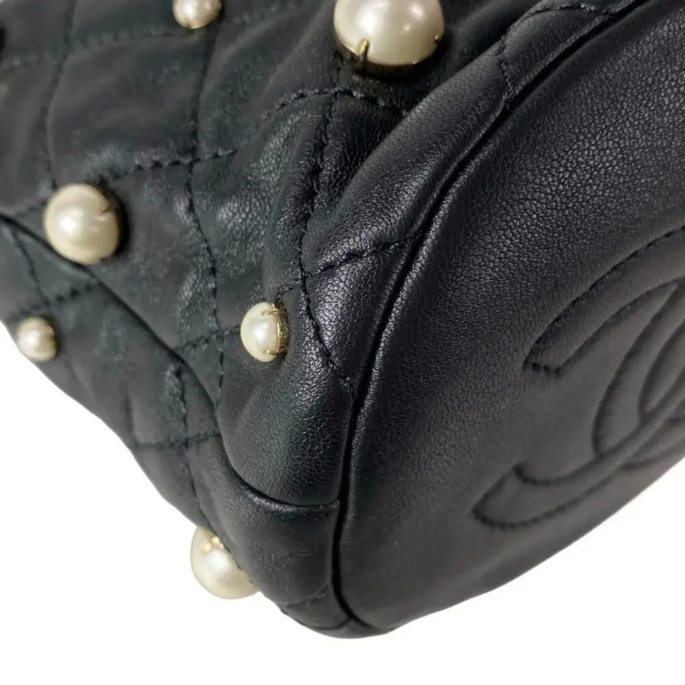 Chanel Matelasse Shoulder Bag AS2518